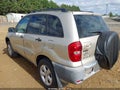 2005 Toyota RAV4 — photo 3 of 11 | VIN JTEGD20V850049234