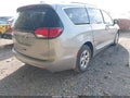2017 Chrysler Pacifica — photo 4 of 16 | VIN 2C4RC1EG3HR570716
