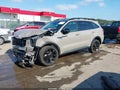 2025 Kia Sorento — photo 2 of 17 | VIN 5XYRKDJF0SG342489