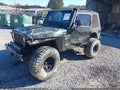 1998 Jeep Wrangler — photo 2 of 10 | VIN 1J4FY19S3WP748331
