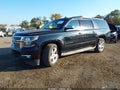 2015 Chevrolet Suburban 1500 — photo 2 of 16 | VIN 1GNSKKKC3FR553713