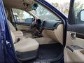 2010 Hyundai Santa Fe — photo 5 of 16 | VIN 5NMSGDAB3AH404360