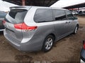 2011 Toyota Sienna — photo 4 of 10 | VIN 5TDZK3DC5BS030487