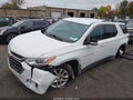 2019 Chevrolet Traverse — photo 2 of 17 | VIN 1GNEVGKWXKJ124489