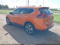 2019 Nissan Rogue — photo 3 of 17 | VIN 5N1AT2MTXKC757433