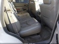 2005 Chevrolet Tahoe — photo 8 of 16 | VIN 1GNEC13TX5R151706