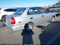 2002 Hyundai Accent — photo 4 of 11 | VIN KMHCG45C02U318694