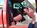 1998 Chevrolet C2500 — photo 5 of 11 | VIN 1GCGC24R4WZ127896