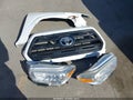 2017 Toyota Tacoma — photo 12 of 17 | VIN 5TFRX5GN1HX088397