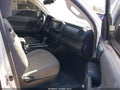 2017 Toyota Tacoma — photo 5 of 17 | VIN 5TFRX5GN1HX088397