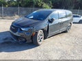 2023 Chrysler Pacifica — photo 2 of 18 | VIN 2C4RC1L71PR626962