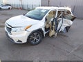 2016 Toyota Highlander — photo 2 of 21 | VIN 5TDKKRFH9GS506048