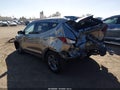 2017 Hyundai Santa Fe — photo 3 of 17 | VIN 5XYZT3LB1HG393459