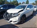 2018 Nissan Rogue — photo 2 of 16 | VIN 5N1AT2MV4JC719731