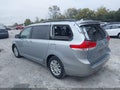 2011 Toyota Sienna — photo 3 of 20 | VIN 5TDYK3DC5BS066143