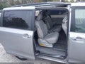 2011 Toyota Sienna — photo 8 of 20 | VIN 5TDYK3DC5BS066143