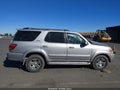 2005 Toyota Sequoia — photo 14 of 17 | VIN 5TDZT34A45S238750