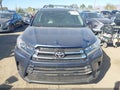 2017 Toyota Highlander — photo 12 of 16 | VIN 5TDKZRFH9HS510677