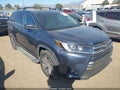 2017 Toyota Highlander — photo 1 of 16 | VIN 5TDKZRFH9HS510677