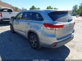 2018 Toyota Highlander — photo 3 of 16 | VIN 5TDZZRFH0JS246804