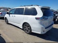 2015 Toyota Sienna — photo 3 of 16 | VIN 5TDXK3DC1FS646779