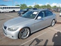 2011 BMW 3 Series — photo 2 of 11 | VIN WBAPN7C59BA949380