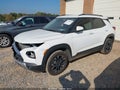 2023 Chevrolet Trailblazer — photo 2 of 16 | VIN KL79MPS23PB034402