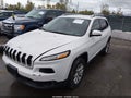 2017 Jeep Cherokee — photo 2 of 16 | VIN 1C4PJMCB8HW519483