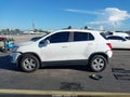 2016 Chevrolet Trax — photo 14 of 16 | VIN 3GNCJLSB7GL263617