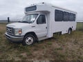 2014 Ford E-450 — photo 2 of 15 | VIN 1FDFE4FS8EDB05568
