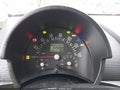 2000 Volkswagen Beetle — photo 7 of 11 | VIN 3VWBC21C9YM435688