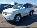 2013 Toyota Highlander — photo 2 of 18 | VIN 5TDBK3EH6DS275393