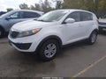 2011 Kia Sportage — photo 2 of 15 | VIN KNDPBCA23B7076686