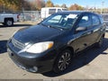 2008 Toyota Matrix — photo 2 of 11 | VIN 2T1KR32E48C699238