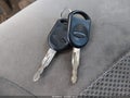 2005 Ford Escape — photo 11 of 12 | VIN 1FMYU93175KE47190