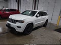2018 Jeep Grand Cherokee — photo 2 of 17 | VIN 1C4RJFAG8JC203804