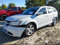 2009 Dodge Journey — photo 2 of 13 | VIN 3D4GH57V59T143356