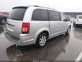 2010 Chrysler Town & Country — photo 4 of 17 | VIN 2A4RR5D17AR324335