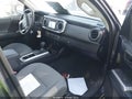 2017 Toyota Tacoma — photo 5 of 22 | VIN 5TFAX5GN1HX075940