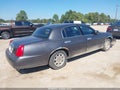 2000 Lincoln Town Car — photo 4 of 12 | VIN 1LNHM82W3YY793858
