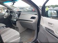 2011 Toyota Sienna — photo 5 of 16 | VIN 5TDKK3DC8BS164220