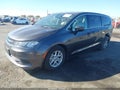 2017 Chrysler Pacifica — photo 2 of 16 | VIN 2C4RC1CG8HR633862