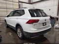 2020 Volkswagen Tiguan — photo 3 of 16 | VIN 3VV1B7AX3LM087995