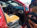 2025 Chrysler Pacifica — photo 5 of 19 | VIN 2C4RC1N79SR563681