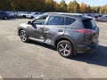 2018 Toyota RAV4 — photo 3 of 21 | VIN 2T3WFREV8JW483333