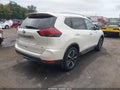 2018 Nissan Rogue — photo 4 of 16 | VIN JN8AT2MT8JW452065