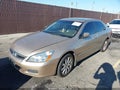 2007 Honda Accord — photo 2 of 11 | VIN 1HGCM66577A023661