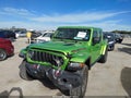 2025 Jeep Gladiator — photo 2 of 16 | VIN 1C6RJTBG3SL538023