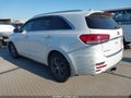 2016 Kia Sorento — photo 3 of 17 | VIN 5XYPK4A1XGG035110