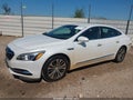2010 Buick Lucerne — photo 2 of 11 | VIN 1G4HD5EM5AU112170